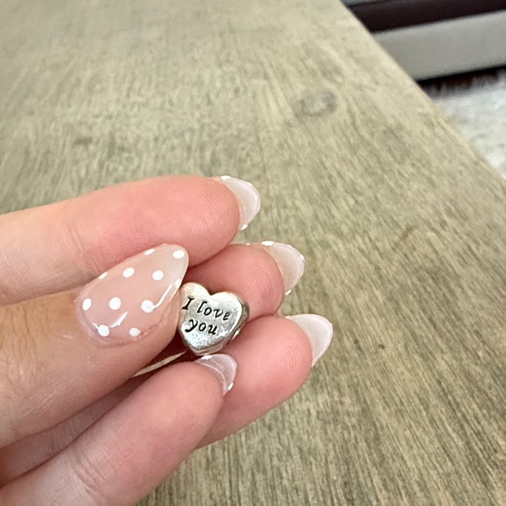 Silver heart pandora charm